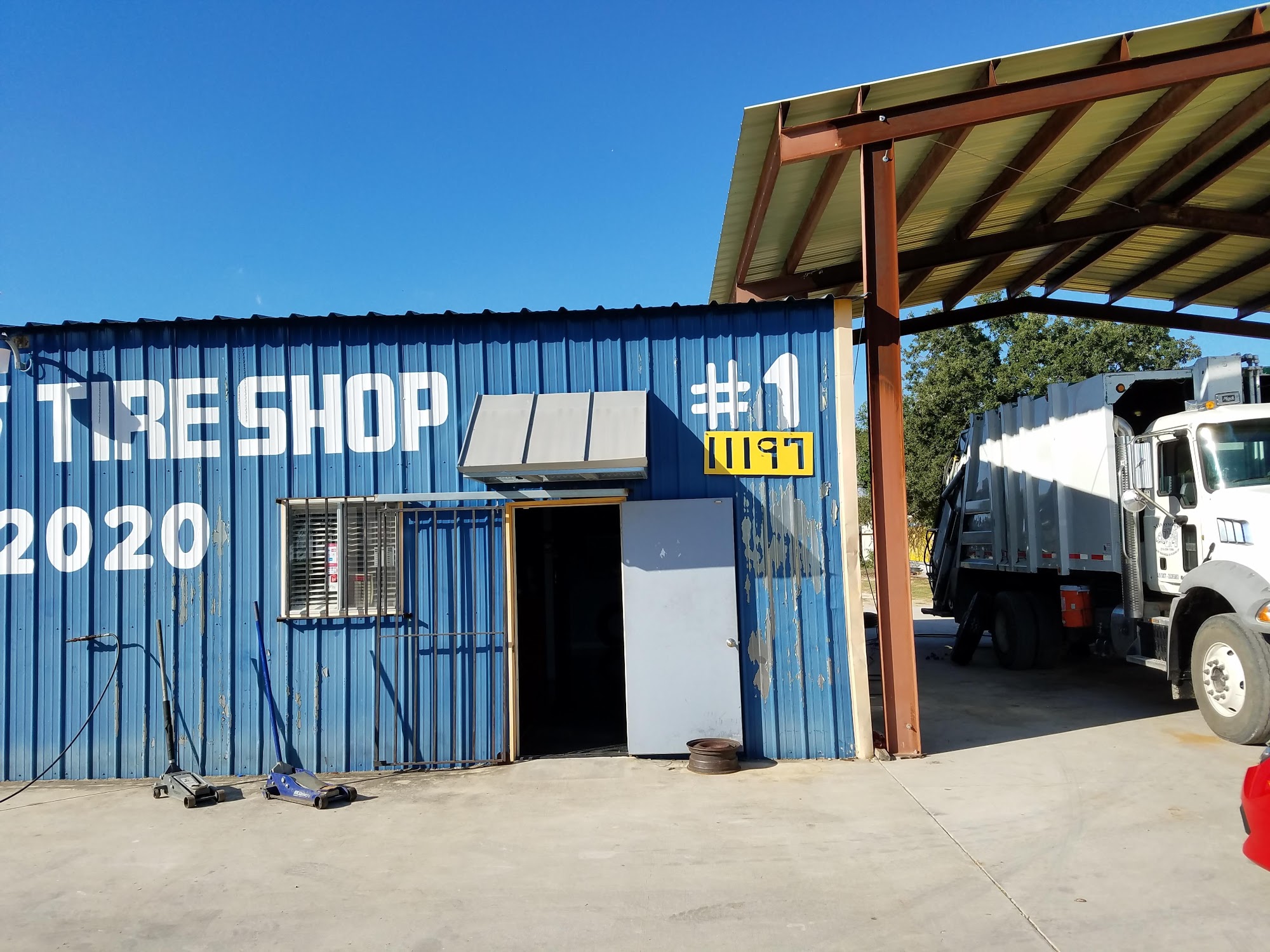 Cesar's Tire Shop #1