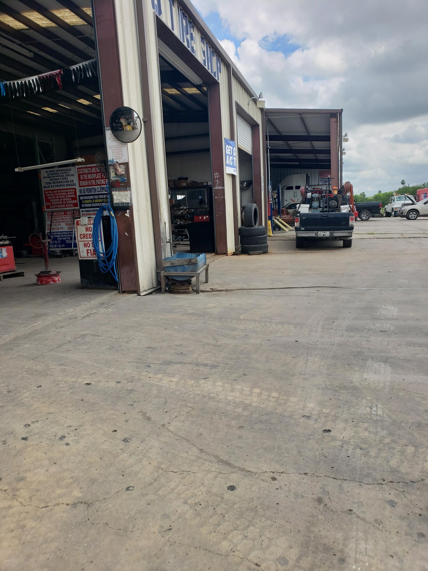 Hernandez Mechanic Shop