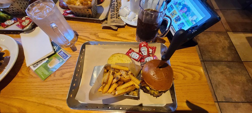 Chili's Grill & Bar 2241 Stoneside Rd, Conroe