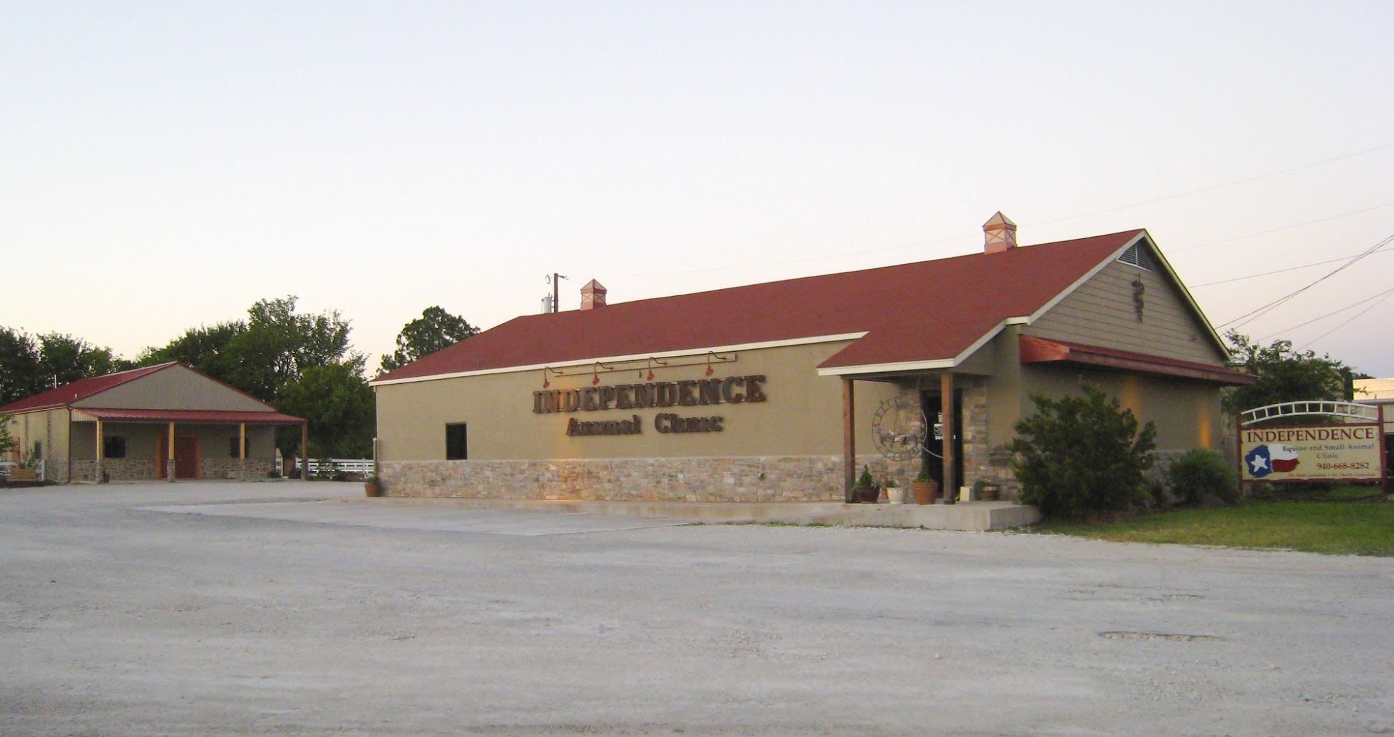 Independence Equine and Small Animal Clinic