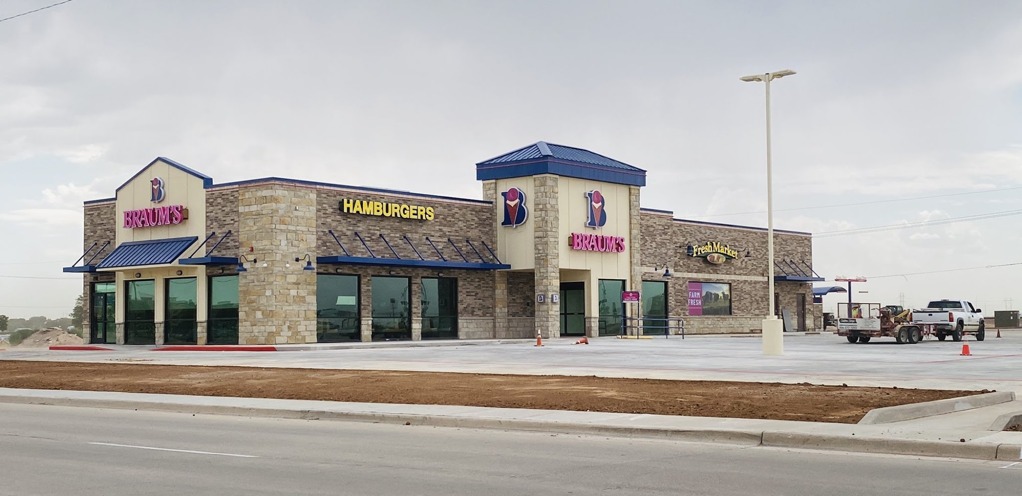 Braum's Ice Cream & Burger Restaurant 5002 Milwaukee Ave, Lubbock