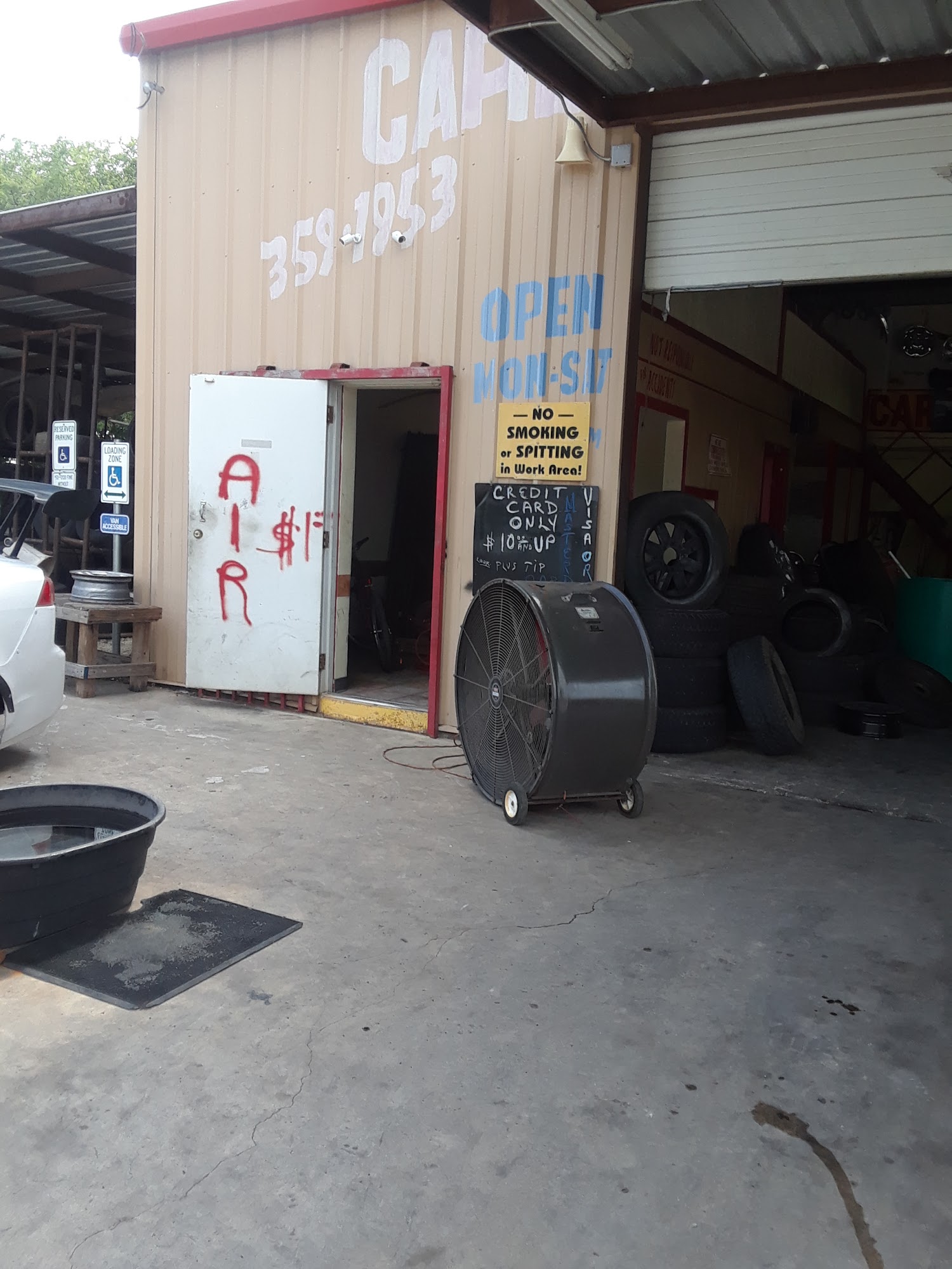 Carlos Tire Shop