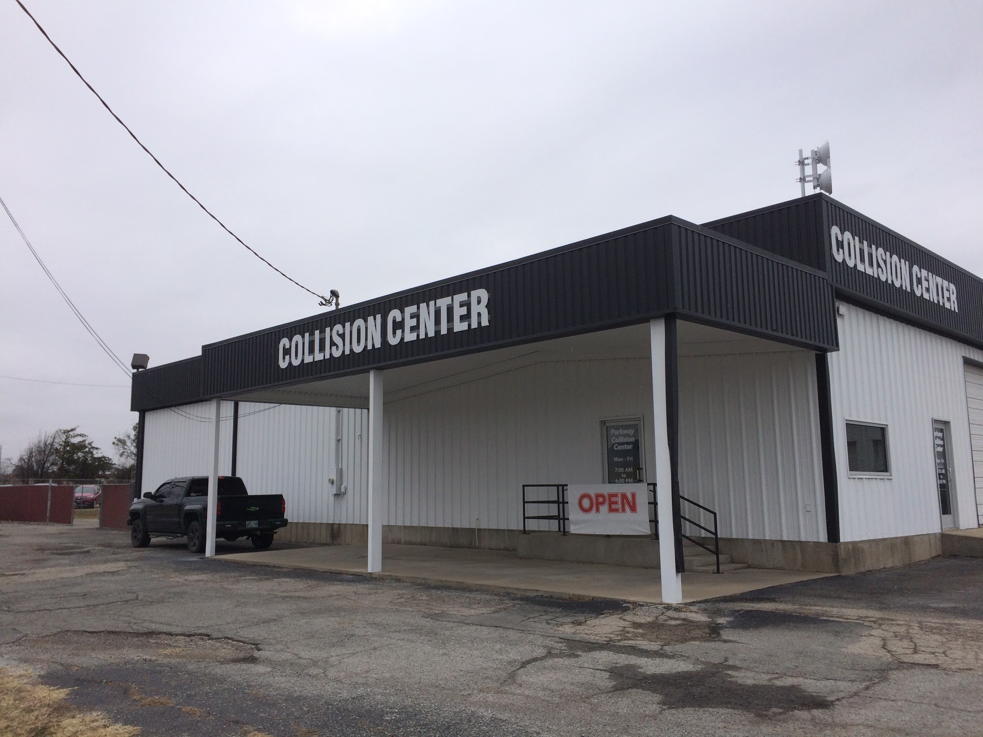Parkway Collision Center