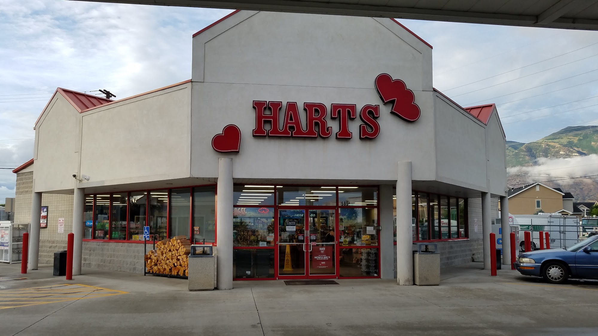 Hart's Gas & Food