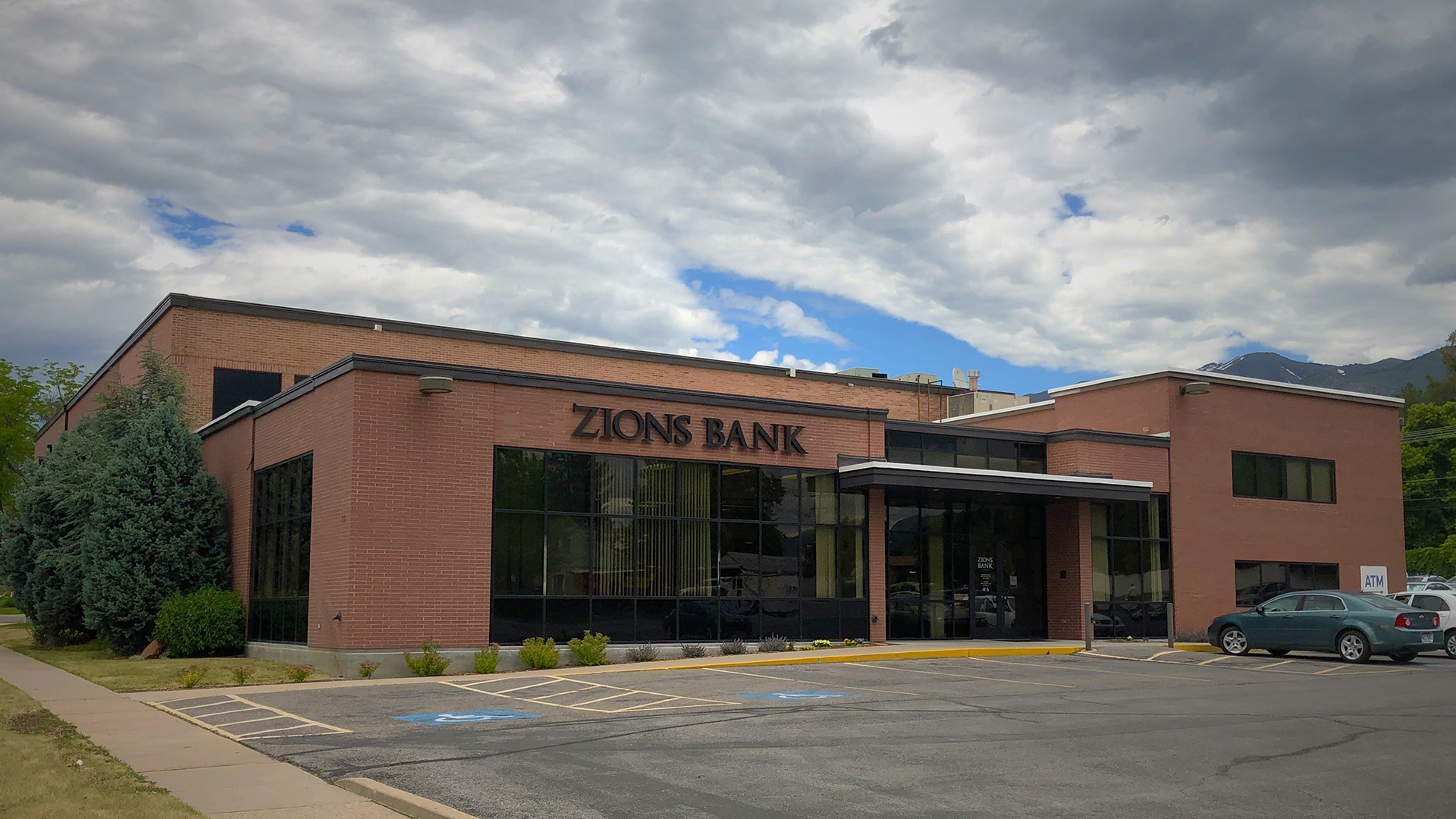 Zions Bank Kaysville