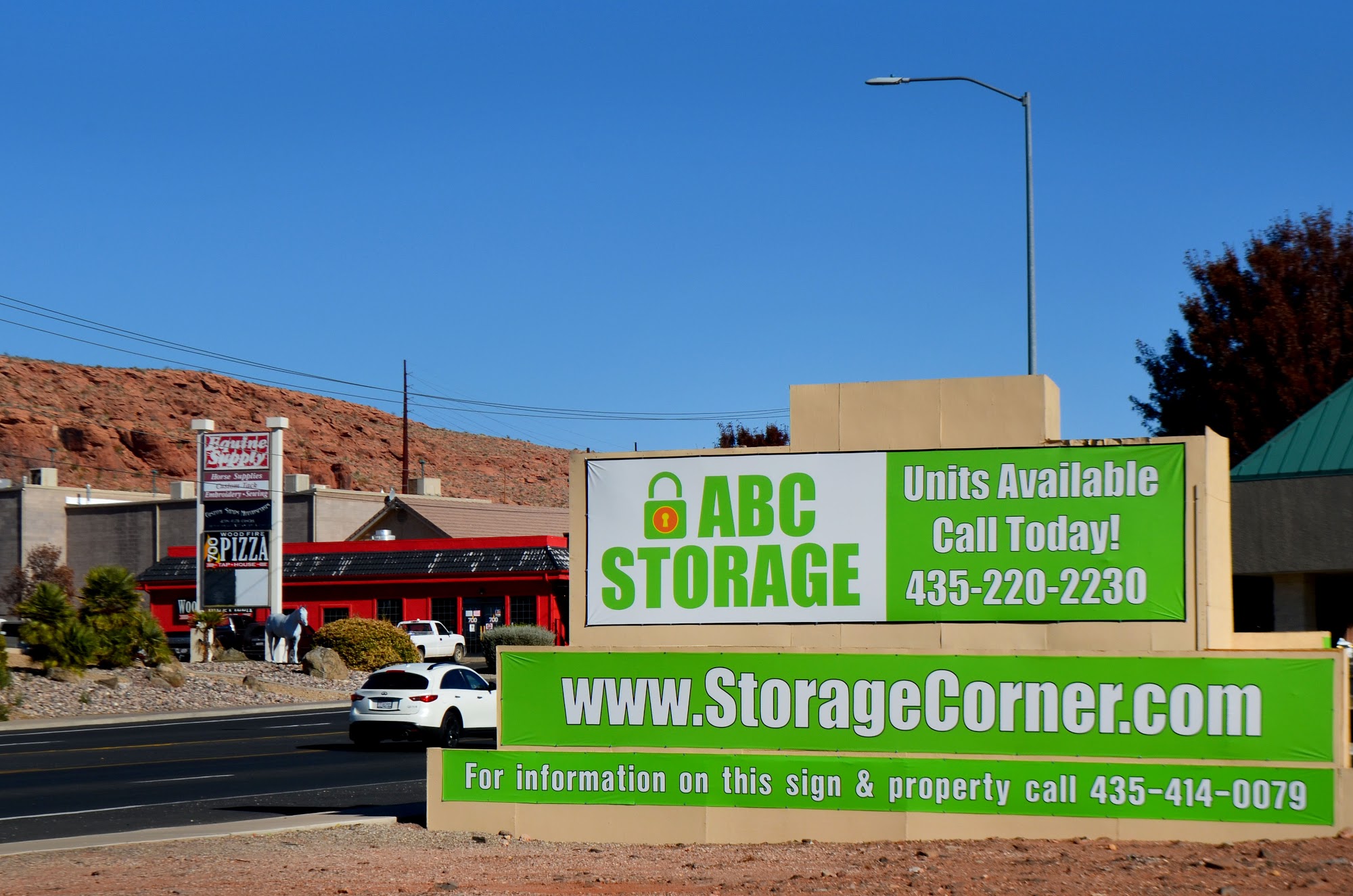 Storage Corner 1095W