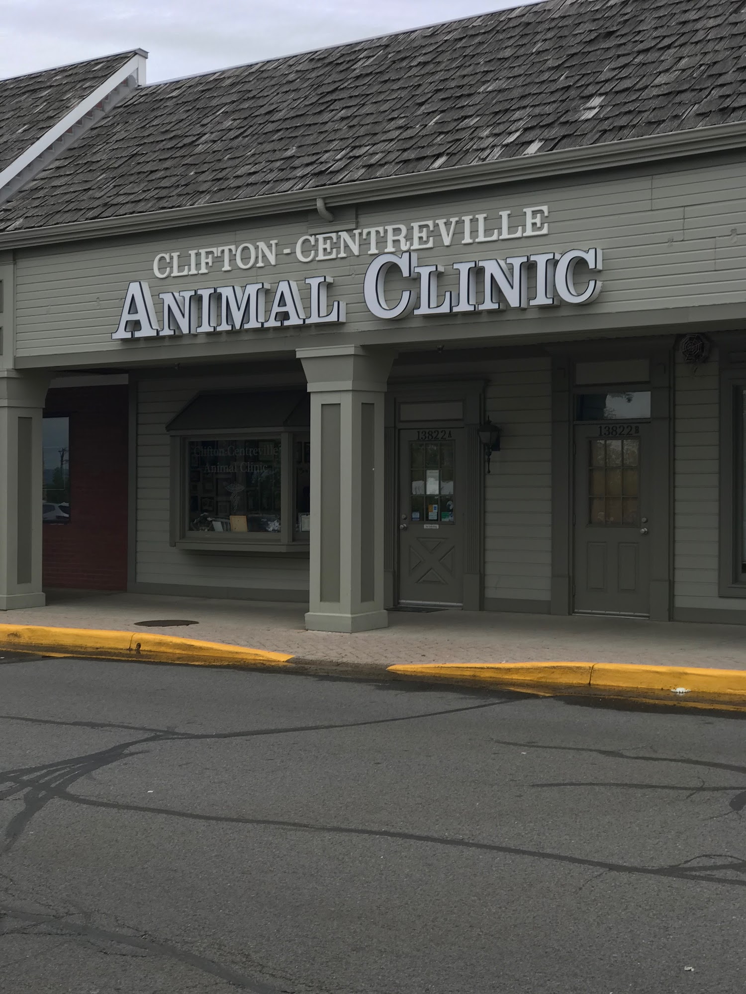 Clifton-Centreville Animal Clinic