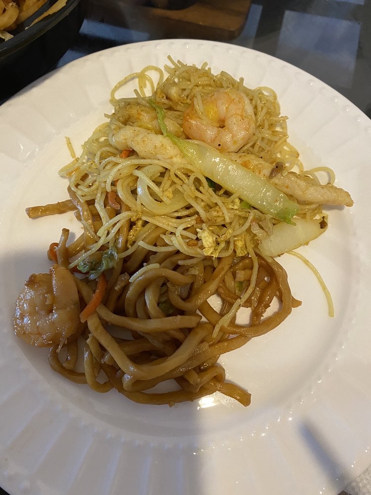 Hunan Tasty 2912-A Chain Bridge Rd, Oakton