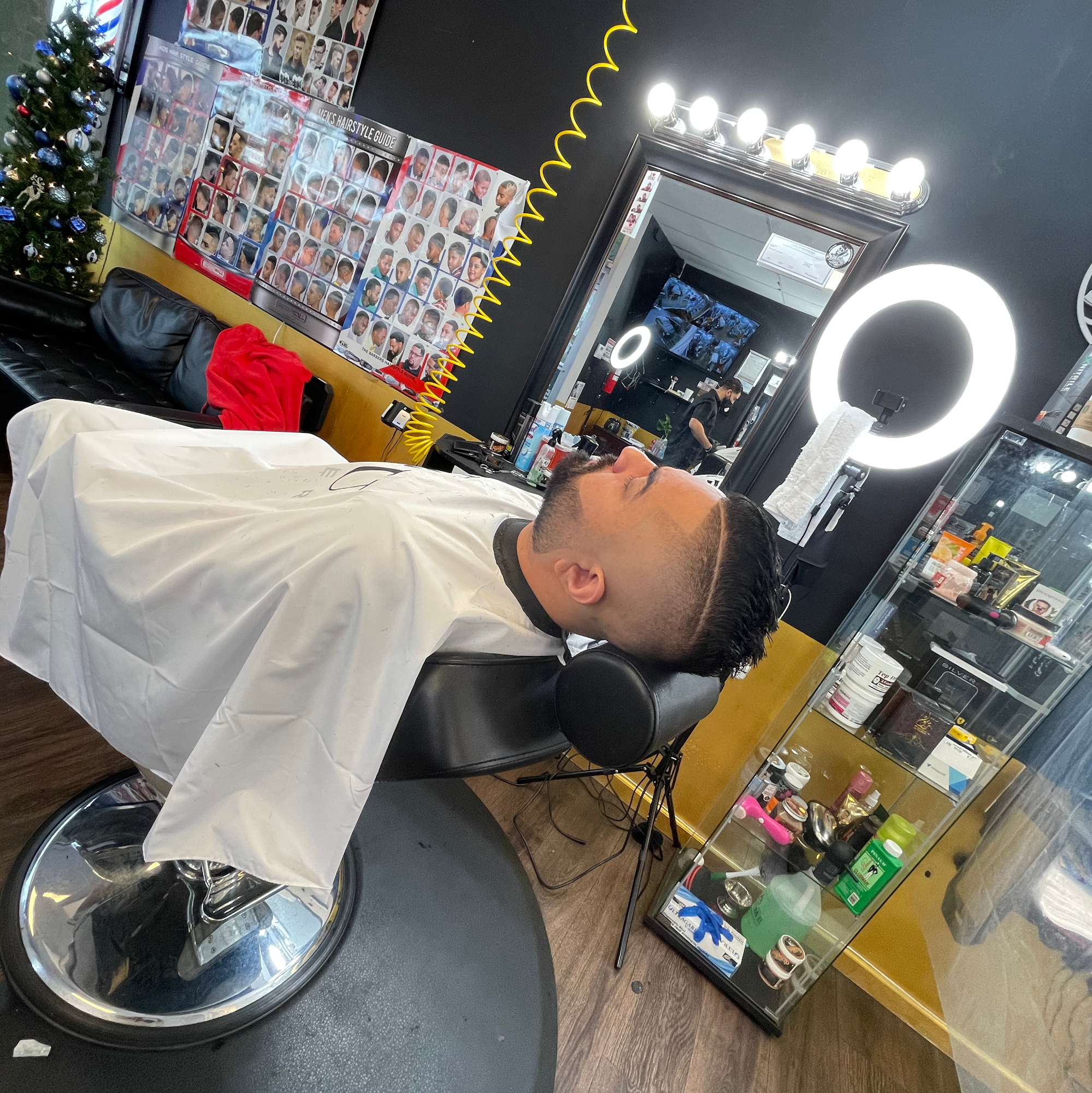Cut Pros Barbershop
