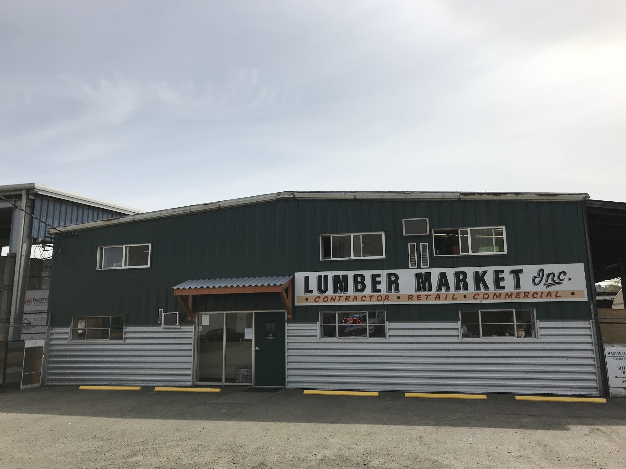 Marine Lumber Market - Sales Office
