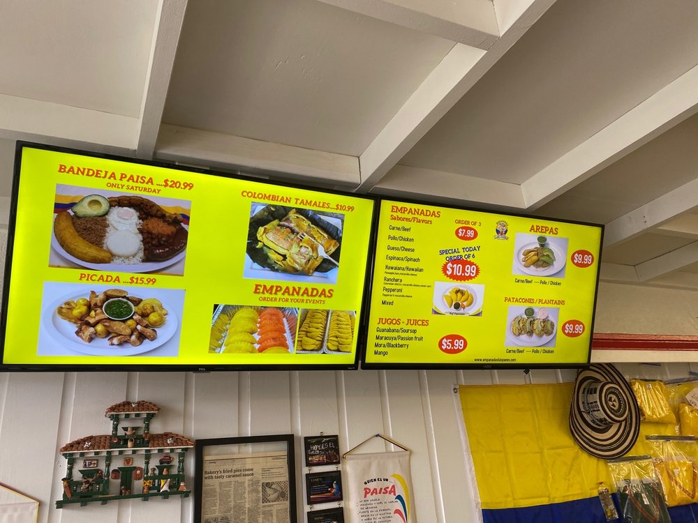 Empanadas Colombianas Luis Panes 5640 S Tacoma Way, Tacoma