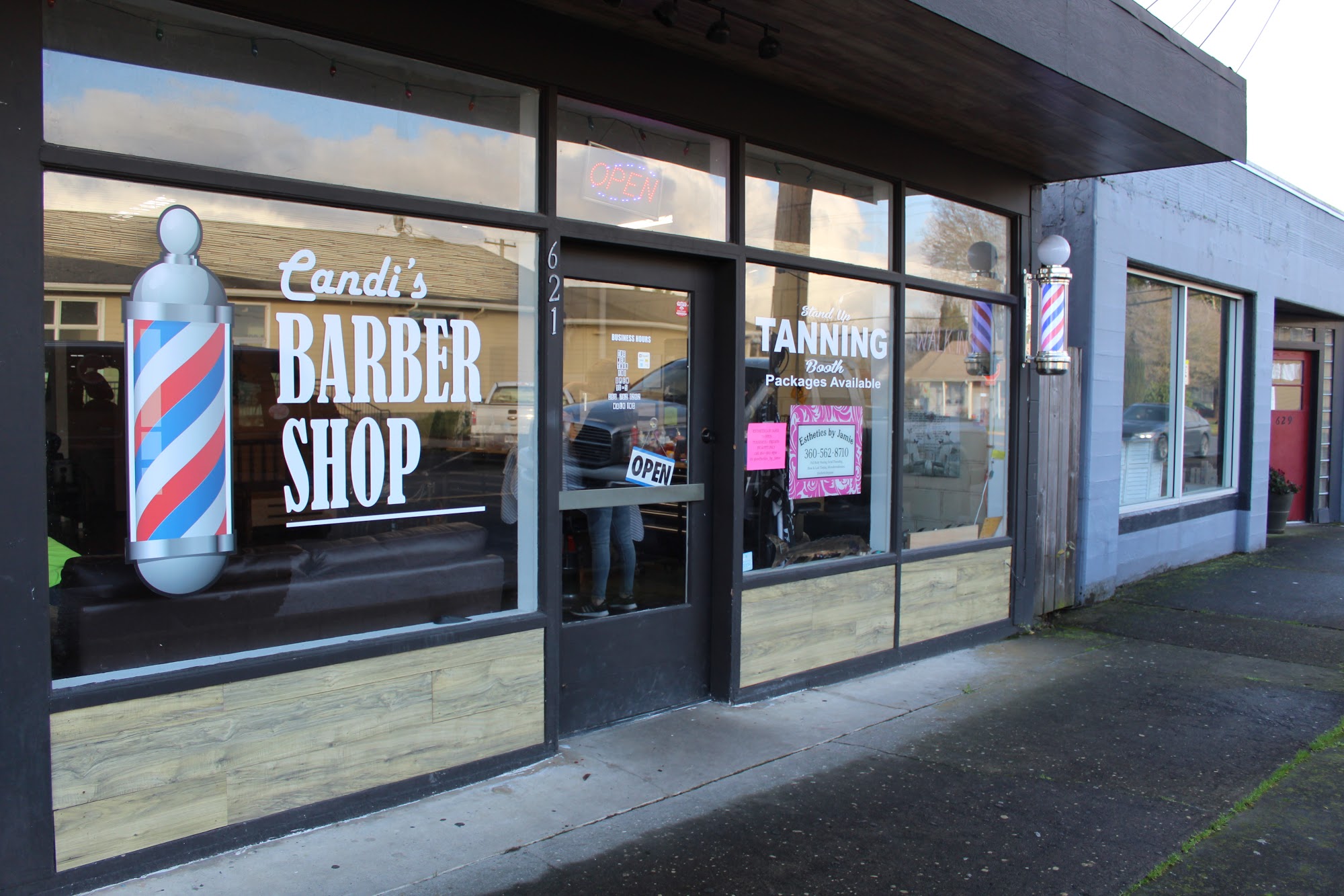 Candi's Barbershop