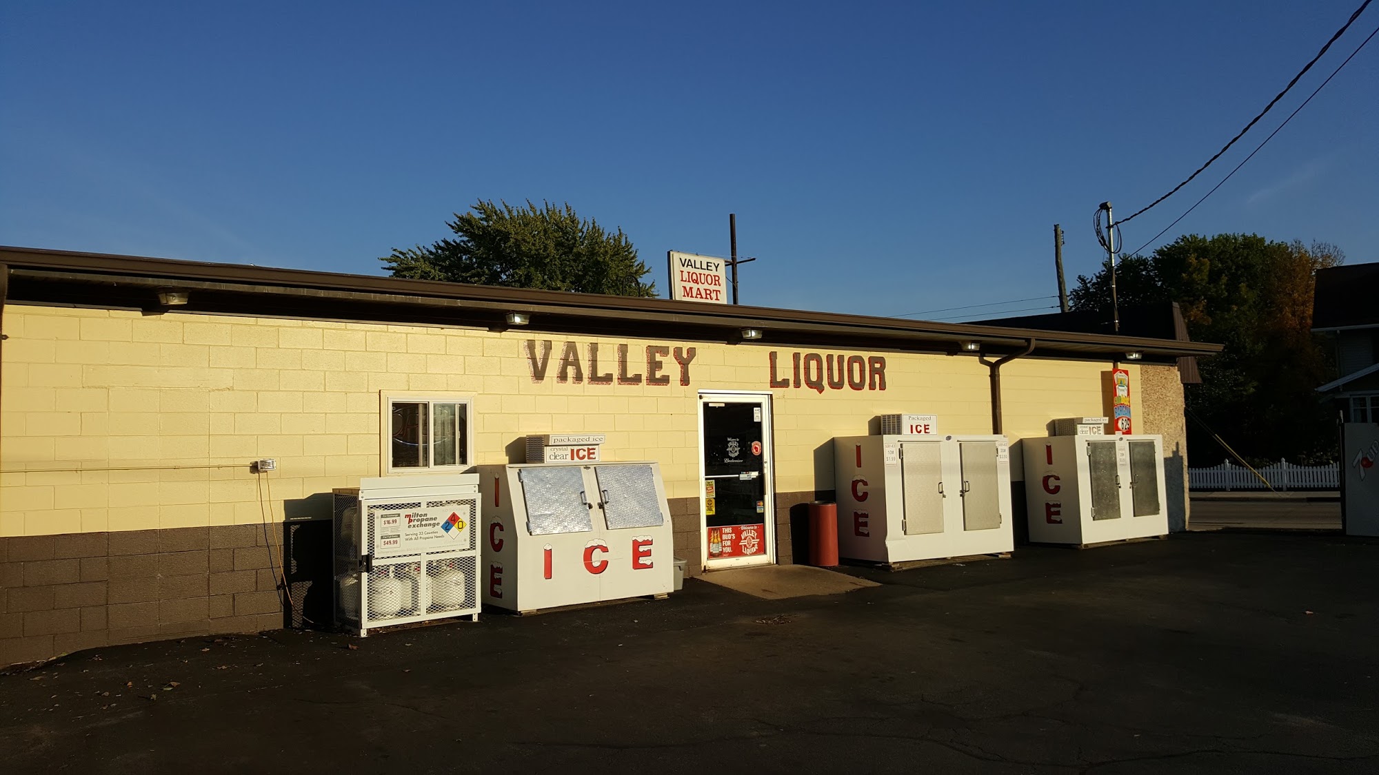 Valley Liquor Mart