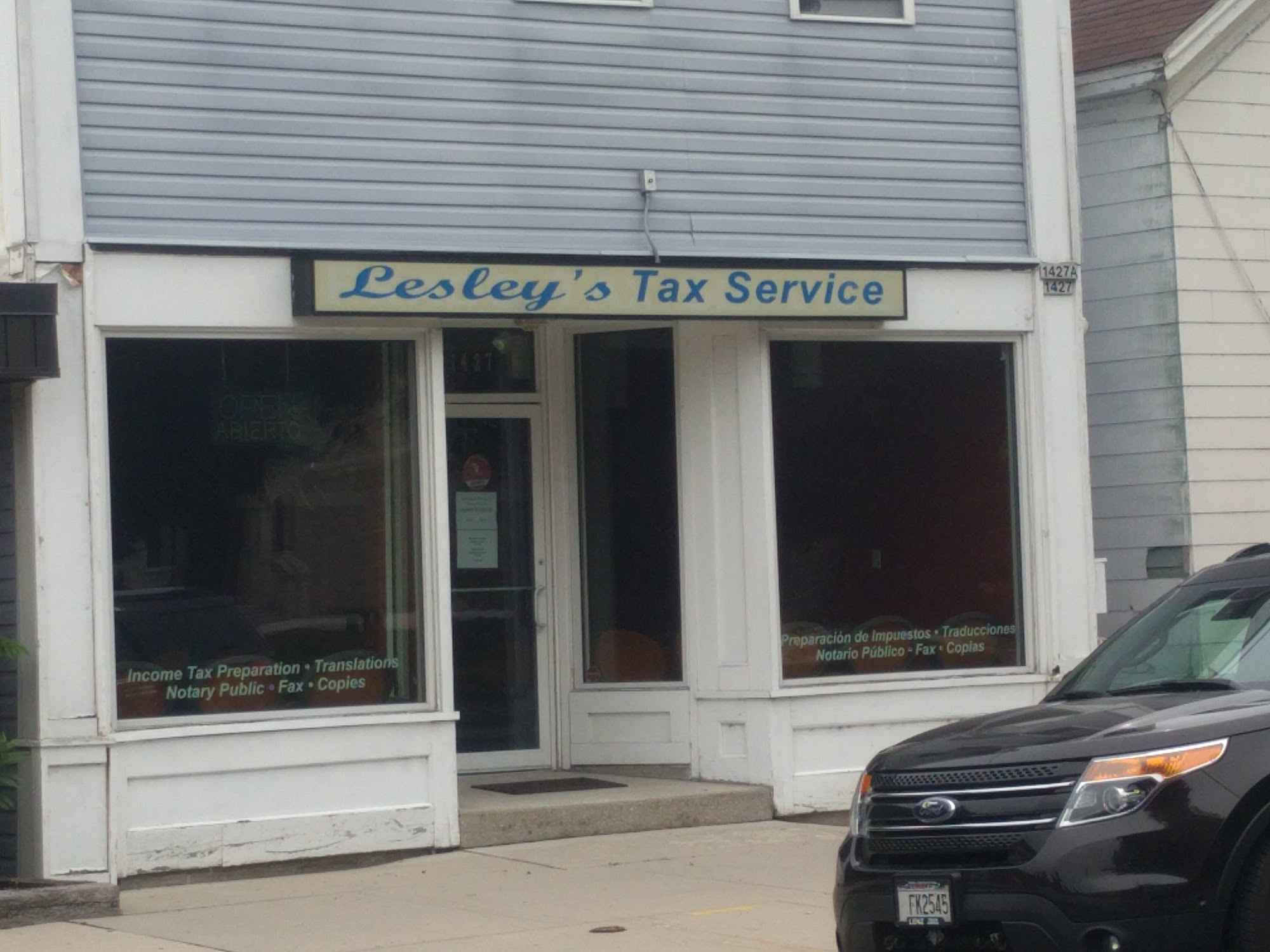 Lesley's Tax Service